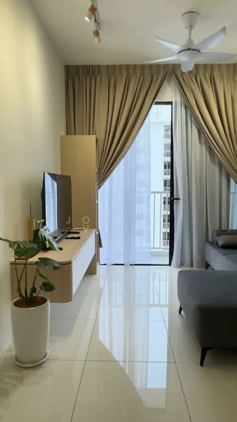 Vivo Executive Apartment untuk Untuk Dijual - RM 450,000, Feb 2026 - Living Room - PropertyGuru.com.my