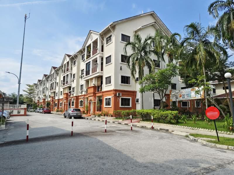Villa Danau untuk Untuk Dijual - RM 400,000, Feb 2026 - Exterior - PropertyGuru.com.my
