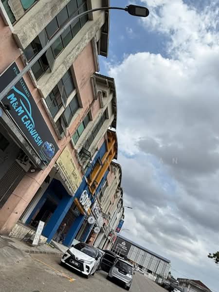 Desa Cemerlang Desa Cemerlang Desas Cemerlangs untuk Untuk Dijual - RM 1,100,000, Feb 2026 - Exterior - PropertyGuru.com.my