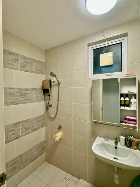 Condominium for Rent at Imperial Grande - Shing Lam - Bathroom - PropertyGuru.com.my
