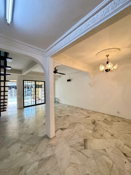 2-storey Terraced House for Sale in Gombak (Selangor) - Hazeman Omar - Living Room - PropertyGuru.com.my