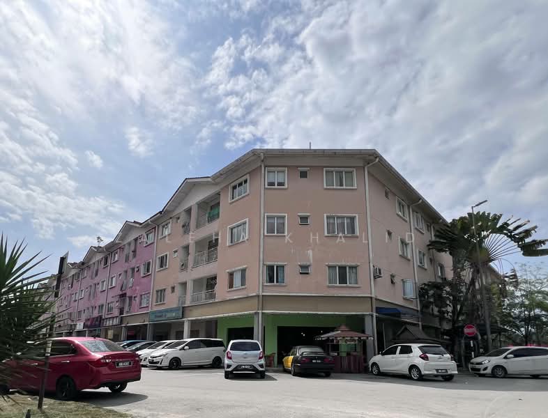 2-storey Terraced House for Sale in Taman Bahtera (Ulu Bernam) - Zaleha Khalid - Exterior - PropertyGuru.com.my