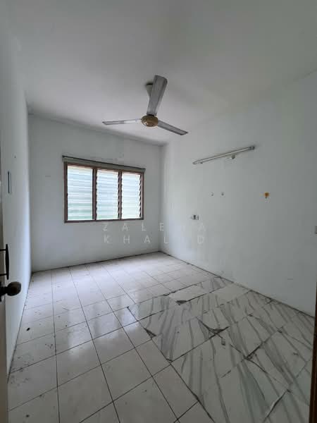 2-storey Terraced House for Sale in Taman Bahtera (Ulu Bernam) - Zaleha Khalid - Interior - PropertyGuru.com.my