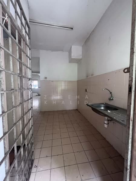 2-storey Terraced House for Sale in Taman Bahtera (Ulu Bernam) - Zaleha Khalid - Interior - PropertyGuru.com.my
