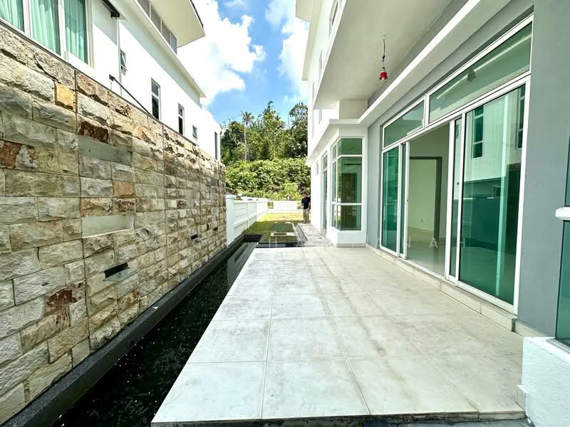 Semi-Detached House for Sale in Shah Alam (Selangor) - Syukor Hartanah - Exterior - PropertyGuru.com.my