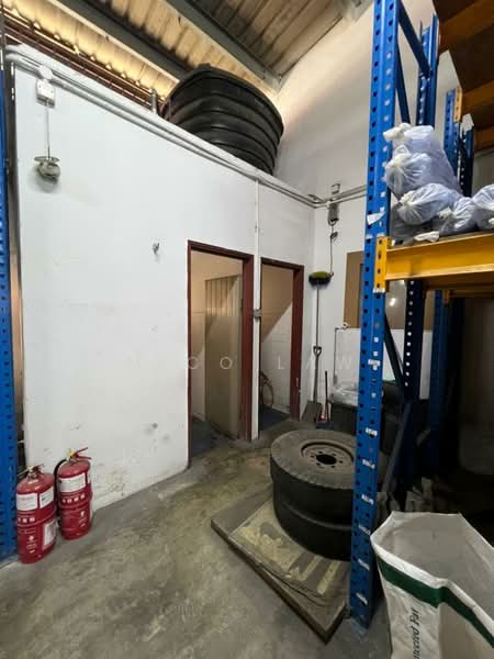 Factory for Rent in Taman Perindustrian Taming Jaya (Balakong) - Mico Law - Interior - PropertyGuru.com.my