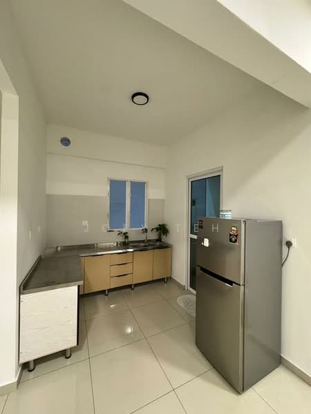 Condominium for Rent at Havana Beach Residences - Joey Teh - Kitchen - PropertyGuru.com.my