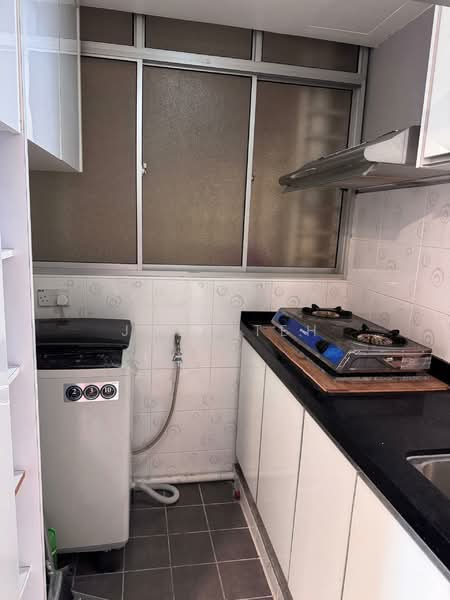 Melody Homes untuk Untuk Disewa - RM 1,350 /bulan, Feb 2026 - Kitchen - PropertyGuru.com.my