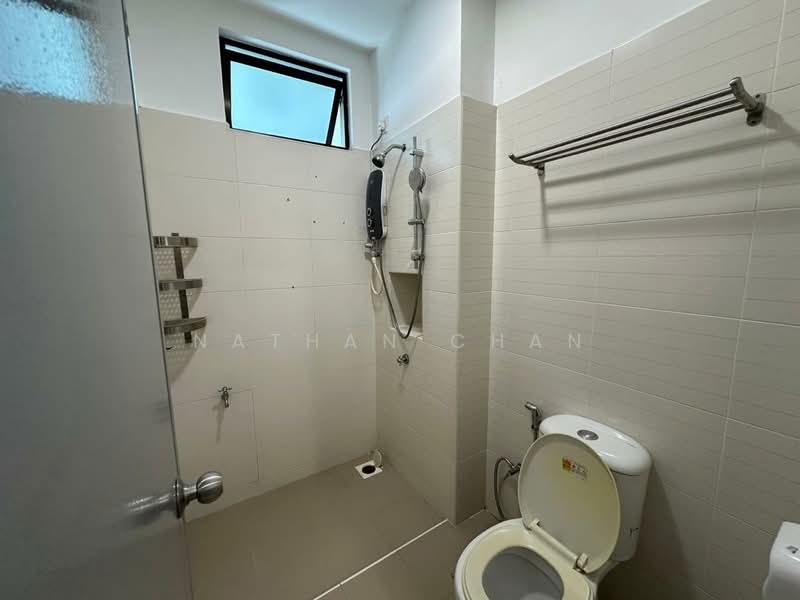 Cluster House for Sale in Taman Adda Heights (Tebrau) - Nathan Chan - Bathroom - PropertyGuru.com.my