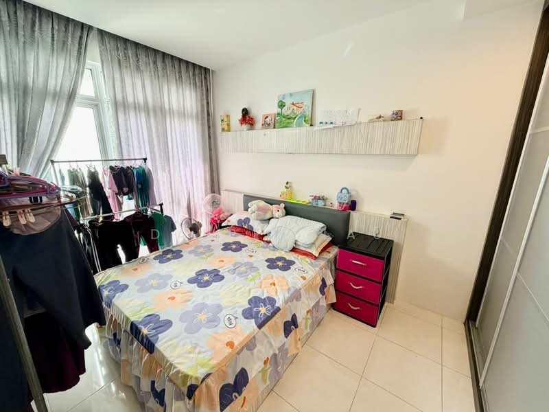 Condominium for Sale at Summer Place - Darren Lau - Bedroom - PropertyGuru.com.my