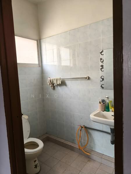 Pangsapuri untuk Dijual di Le Courts Desa Tambun - Nixon Lau - Bathroom - PropertyGuru.com.my