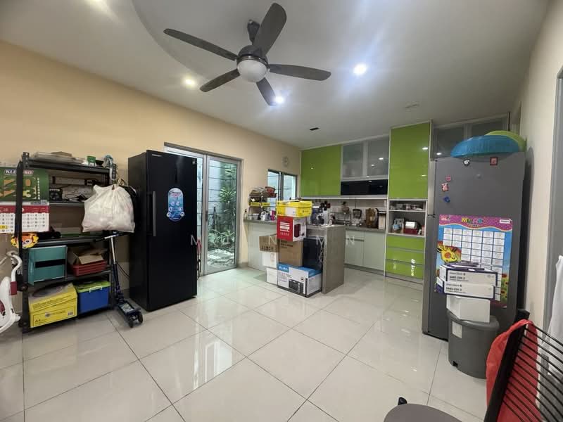 2-storey Terraced House for Sale in Denai Alam (Shah Alam) - Muin Mn - Kitchen - PropertyGuru.com.my