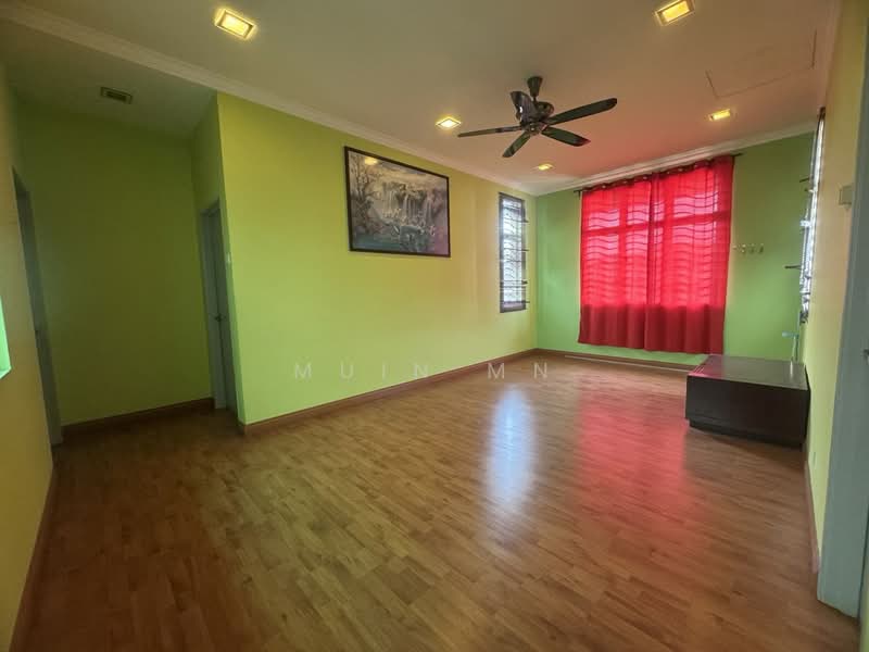 2-storey Terraced House for Sale in Denai Alam (Shah Alam) - Muin Mn - Living Room - PropertyGuru.com.my