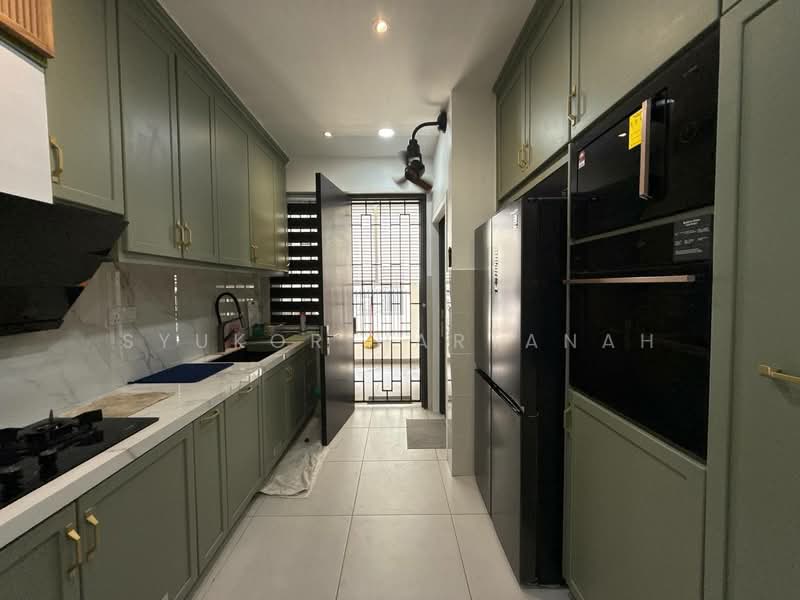Elmina Green Three untuk Untuk Dijual - RM 900,000, Feb 2026 - Kitchen - PropertyGuru.com.my