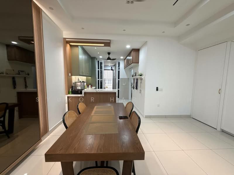 Elmina Green Three untuk Untuk Dijual - RM 900,000, Feb 2026 - Dining Room - PropertyGuru.com.my