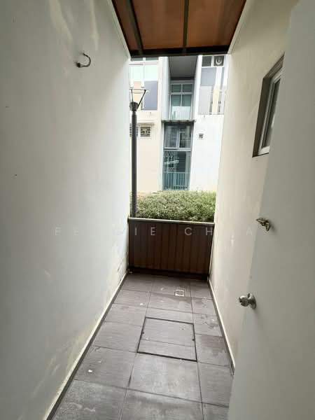 2-storey Terraced House for Rent in Taman Mount Austin (Tebrau) - Peggie Chua - Exterior - PropertyGuru.com.my