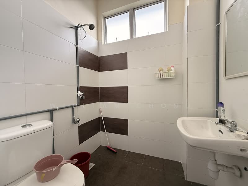Semi-Detached House for Sale in Alor Gajah (Melaka) - William Chong - Bathroom - PropertyGuru.com.my