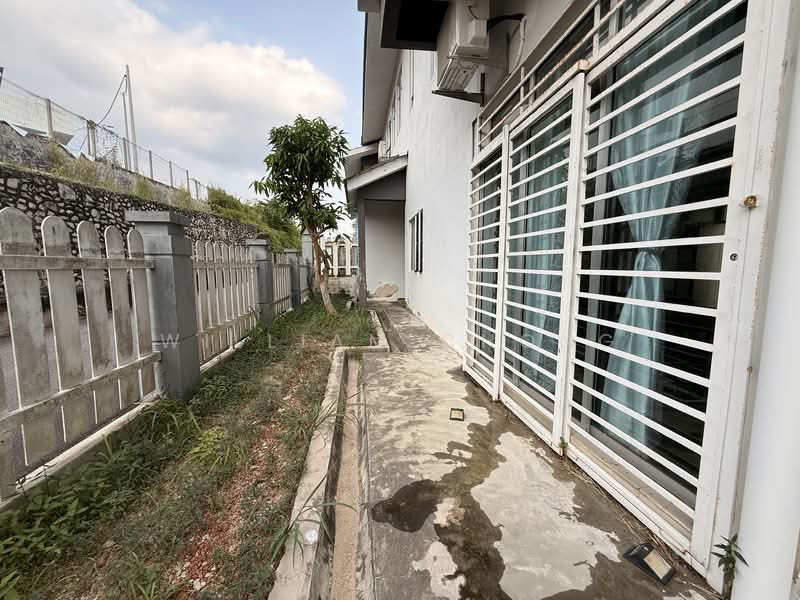 Semi-Detached House for Sale in Alor Gajah (Melaka) - William Chong - Exterior - PropertyGuru.com.my