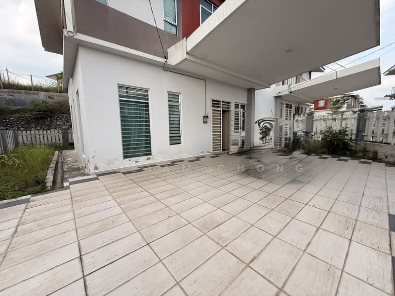 Semi-Detached House for Sale in Alor Gajah (Melaka) - William Chong - Exterior - PropertyGuru.com.my