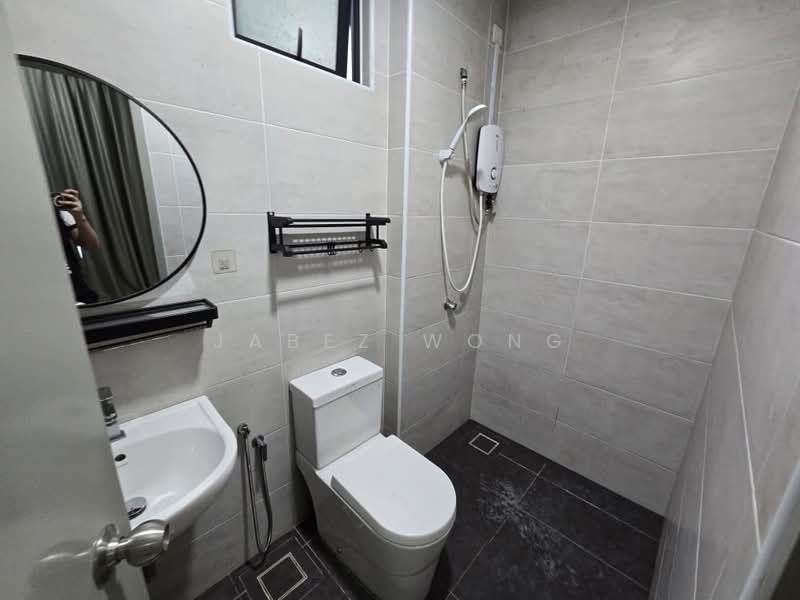 B11 Parkland Residence untuk Untuk Disewa - RM 1,999 /bulan, Mac 2026 - Bathroom - PropertyGuru.com.my