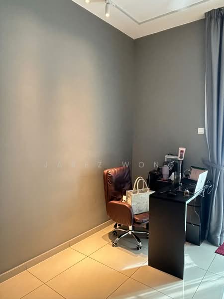 Servis Apartment untuk Disewa di B11 Parkland Residence - Jabez Wong - Study - PropertyGuru.com.my