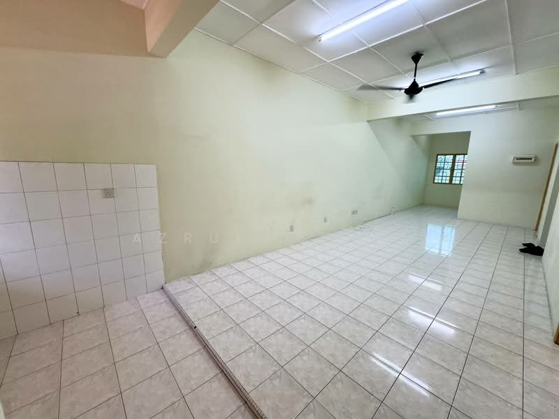 Flat for Sale at Taman Sri Serdang - Azrul Ismail - Interior - PropertyGuru.com.my