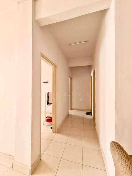 Orchis Apartment untuk Untuk Dijual - RM 360,000, Feb 2026 - Corridor - PropertyGuru.com.my