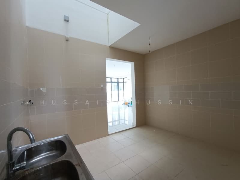 Senna, Putrajaya untuk Untuk Dijual - RM 1,590,000, Mac 2026 - Kitchen - PropertyGuru.com.my