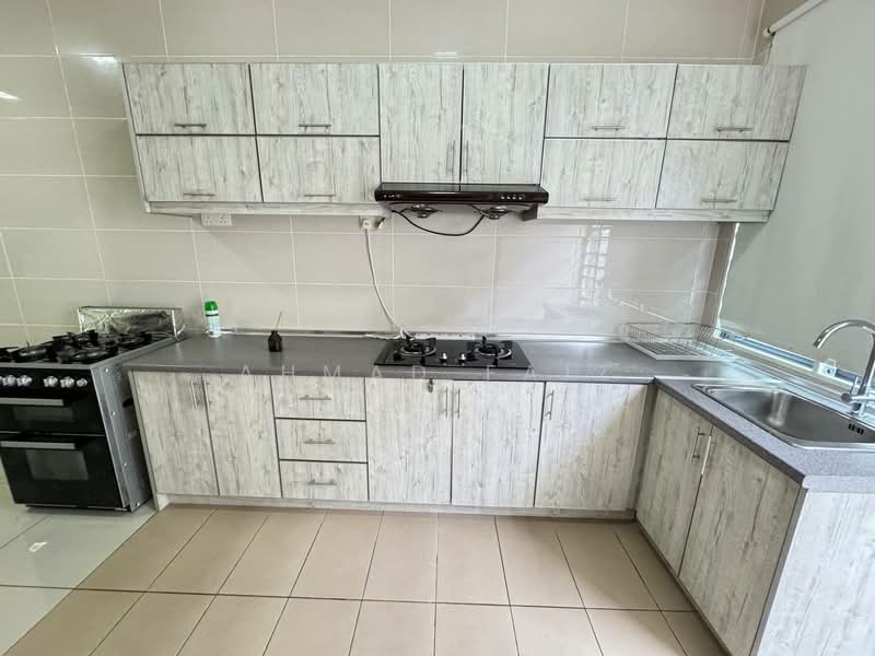 2-storey Terraced House for Rent in Sepang (Selangor) - Ahmad Faiz - Kitchen - PropertyGuru.com.my