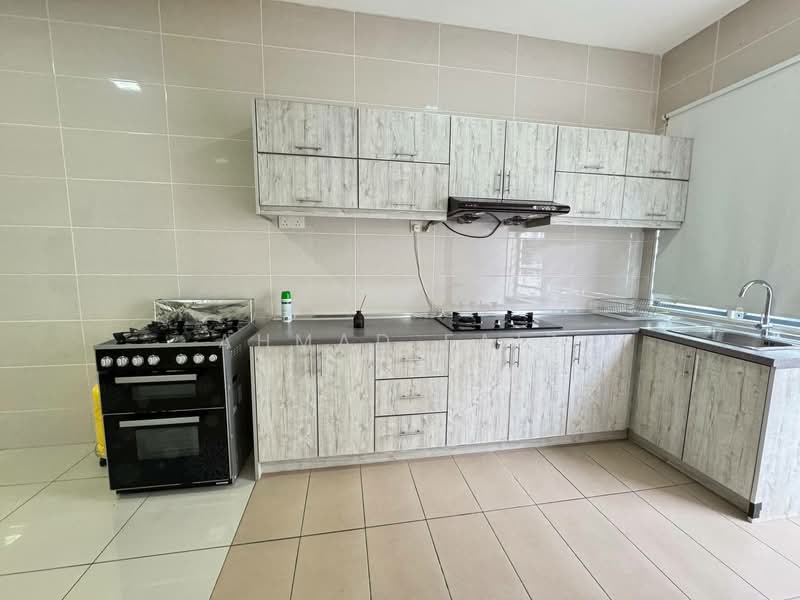 2-storey Terraced House for Rent in Sepang (Selangor) - Ahmad Faiz - Kitchen - PropertyGuru.com.my
