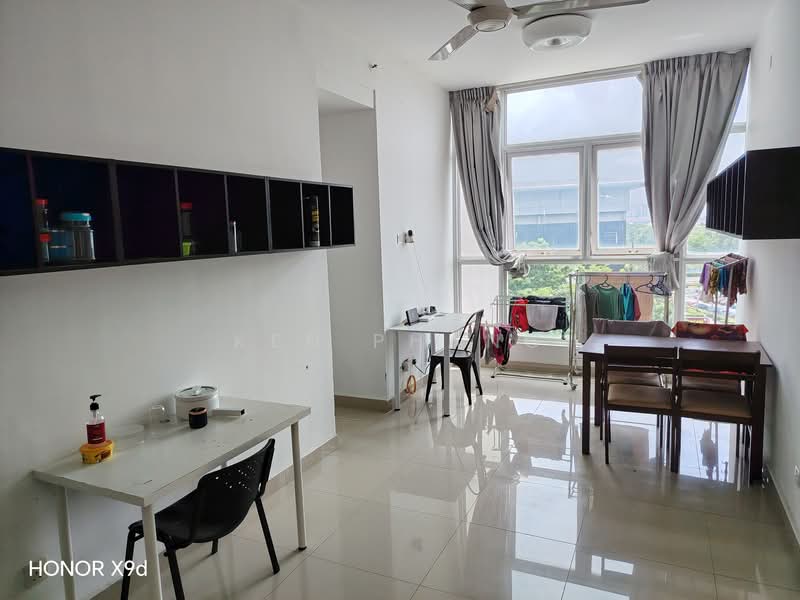 Kondominium untuk Disewa di Mutiara Ville - Ken Phang - Living Room - PropertyGuru.com.my