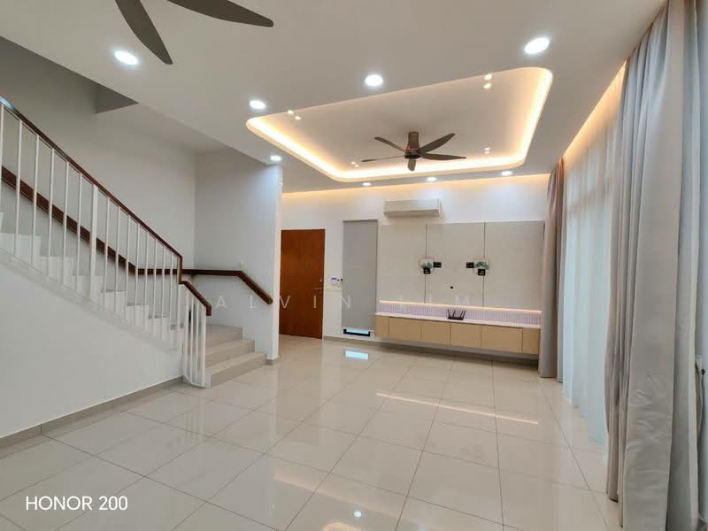 Semi-Detached House for Rent in Setia Alam (Selangor) - Alvin Lim - Living Room - PropertyGuru.com.my