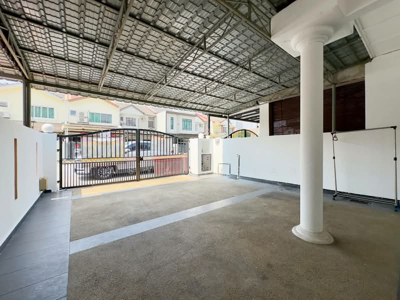 2-storey Terraced House for Sale in Bandar Sunway (Sunway) - Tasya Ruslan - Exterior - PropertyGuru.com.my