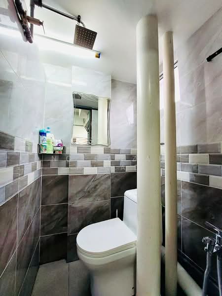 Apartment for Sale at Desa Mentari Apartment - Norfaizah Ahmad - Bathroom - PropertyGuru.com.my