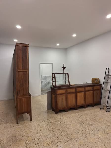 Shop for Rent in Bentong (Pahang) - Yang . - Interior - PropertyGuru.com.my