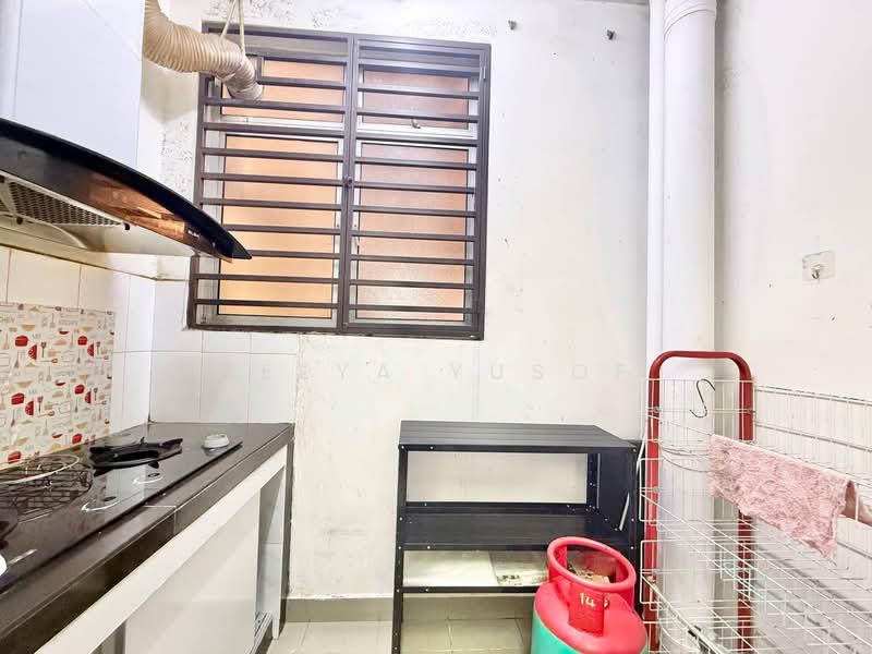 Apartment for Rent at Residensi Pandanmas - Deeya Yusof - Kitchen - PropertyGuru.com.my