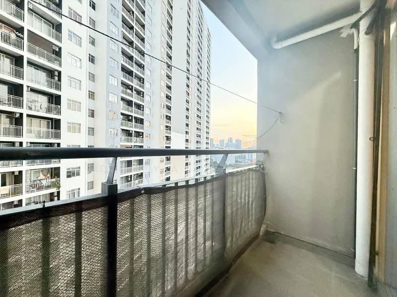 Apartment for Rent at Residensi Pandanmas - Deeya Yusof - Balcony - PropertyGuru.com.my