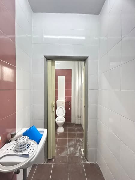 Ipoh menglembu super big 2 adjoining factory for sale untuk Untuk Dijual - RM 780,000, Mac 2026 - PropertyGuru.com.my