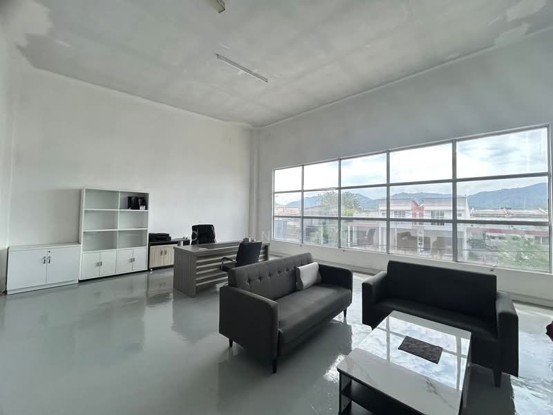 Ipoh menglembu super big 2 adjoining factory for sale untuk Untuk Dijual - RM 780,000, Mac 2026 - PropertyGuru.com.my