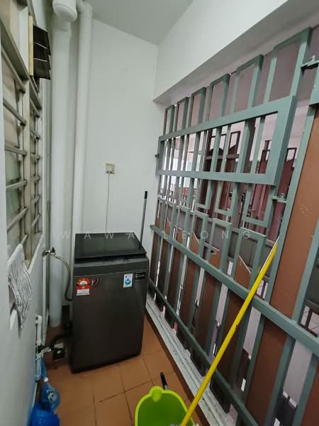 Condominium for Sale at Perdana Exclusive - Wawa Leong - Balcony - PropertyGuru.com.my