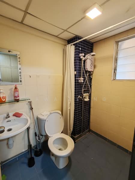Condominium for Sale at Perdana Exclusive - Wawa Leong - Bathroom - PropertyGuru.com.my