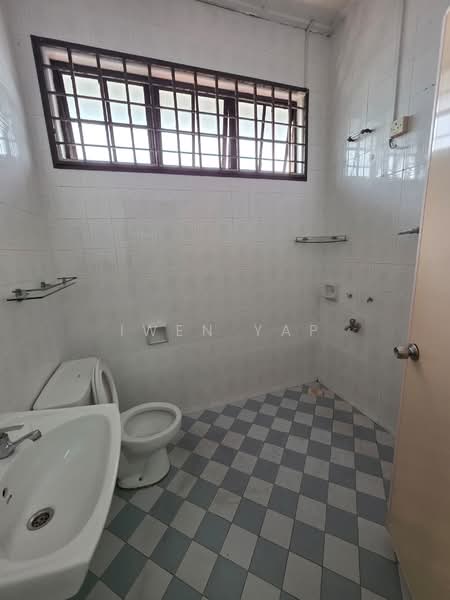 Taman Perling Tamans Perlings untuk Untuk Dijual - RM 800,000, Feb 2026 - Bathroom - PropertyGuru.com.my