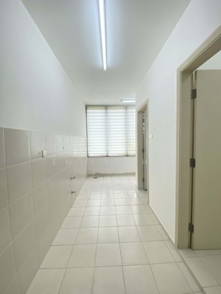 Townhouse for Sale in Shah Alam (Selangor) - Emily Kho - Corridor - PropertyGuru.com.my