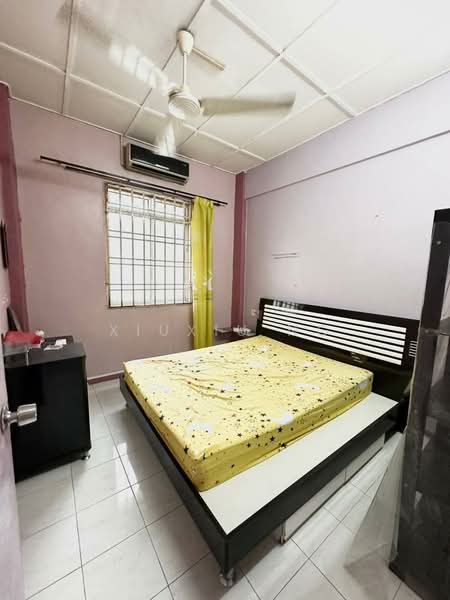 Apartment for Sale at Sri Awana Townhouse - Xiuxiu Ng - Bedroom - PropertyGuru.com.my