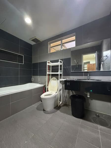 Taman Guan Joo Seng untuk Untuk Disewa - RM 5,000 /bulan, Mac 2026 - PropertyGuru.com.my