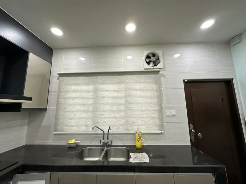 Residential Land for Rent in TAMAN PUCHONG UTAMA (Puchong) - Camie Hoo - Kitchen - PropertyGuru.com.my