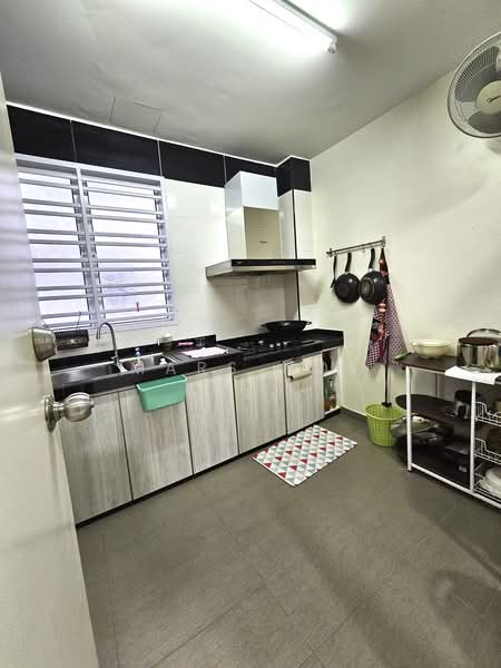 Terraced House for Sale in Skudai (Johor) - Mars Hoe - Kitchen - PropertyGuru.com.my