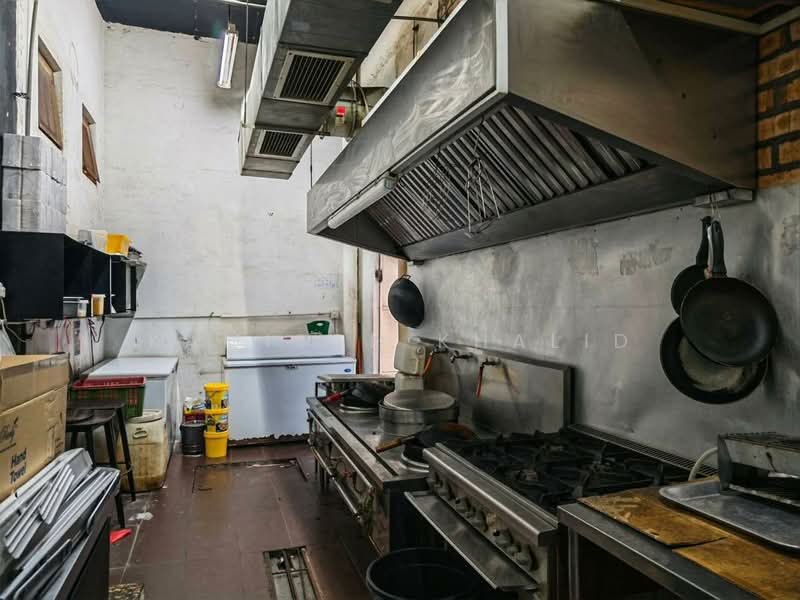 Shop for Rent in Bandar Baru Sri Petaling (Sri Petaling) - Kamisah Khalid - Kitchen - PropertyGuru.com.my