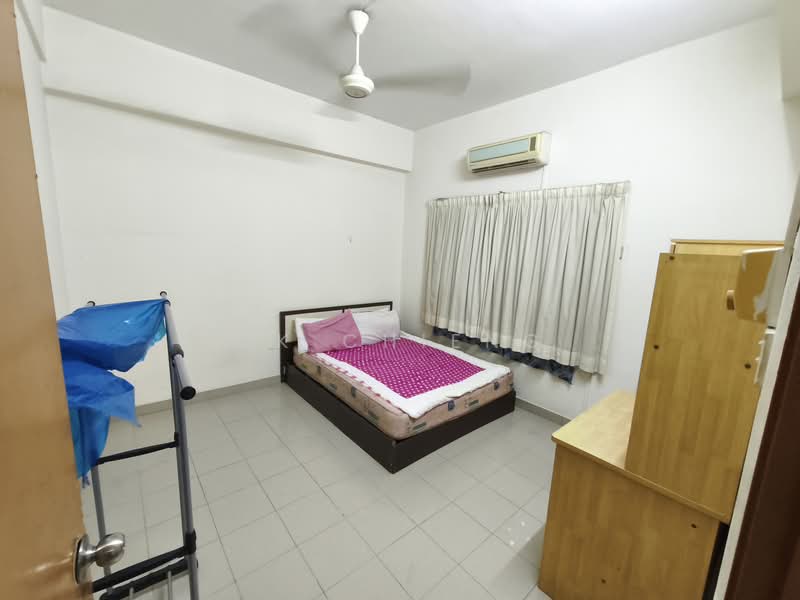 Condominium for Rent at Ridzuan Condominium - CK Chieng - Bedroom - PropertyGuru.com.my