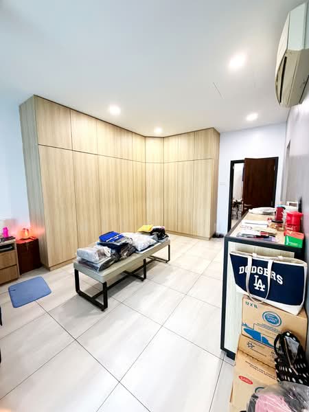 2-storey Terraced House for Sale in Laman Glenmarie (Shah Alam) - Weng Tan - Interior - PropertyGuru.com.my